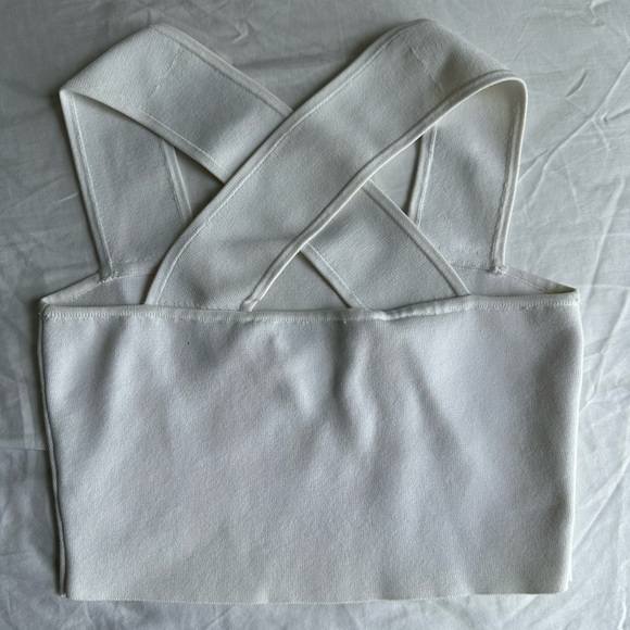 Aritzia | BABATON Sculp Knit Tank - Picture 7 of 10